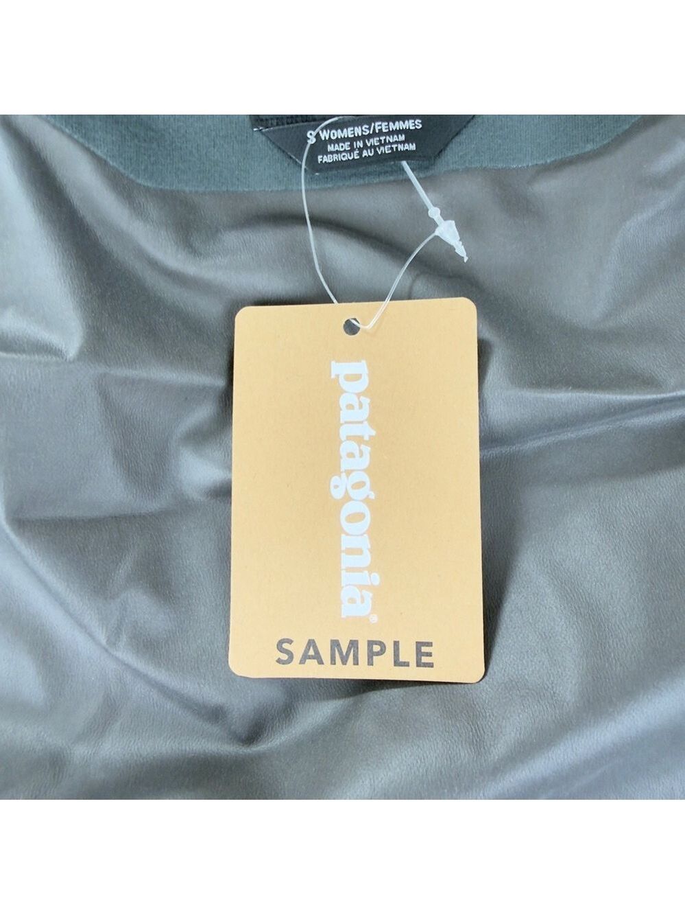 Patagonia NWT Women's Sz Small Calcite Gore-tex Green Jacket 84996 Style Number - Picture 7 of 16